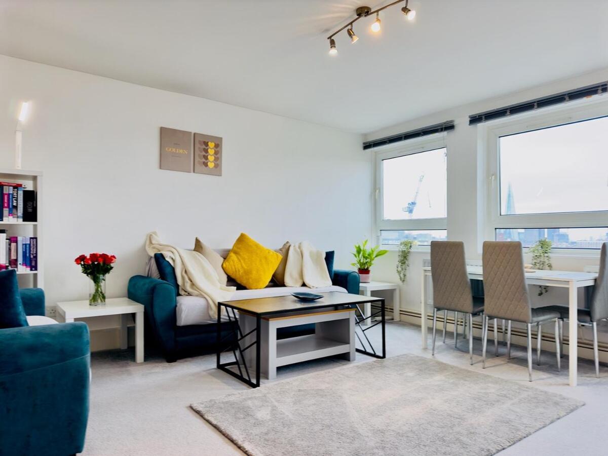 Prime Location By Eye - Direct View - Entire Flat For 3 Adults & 1 Child London