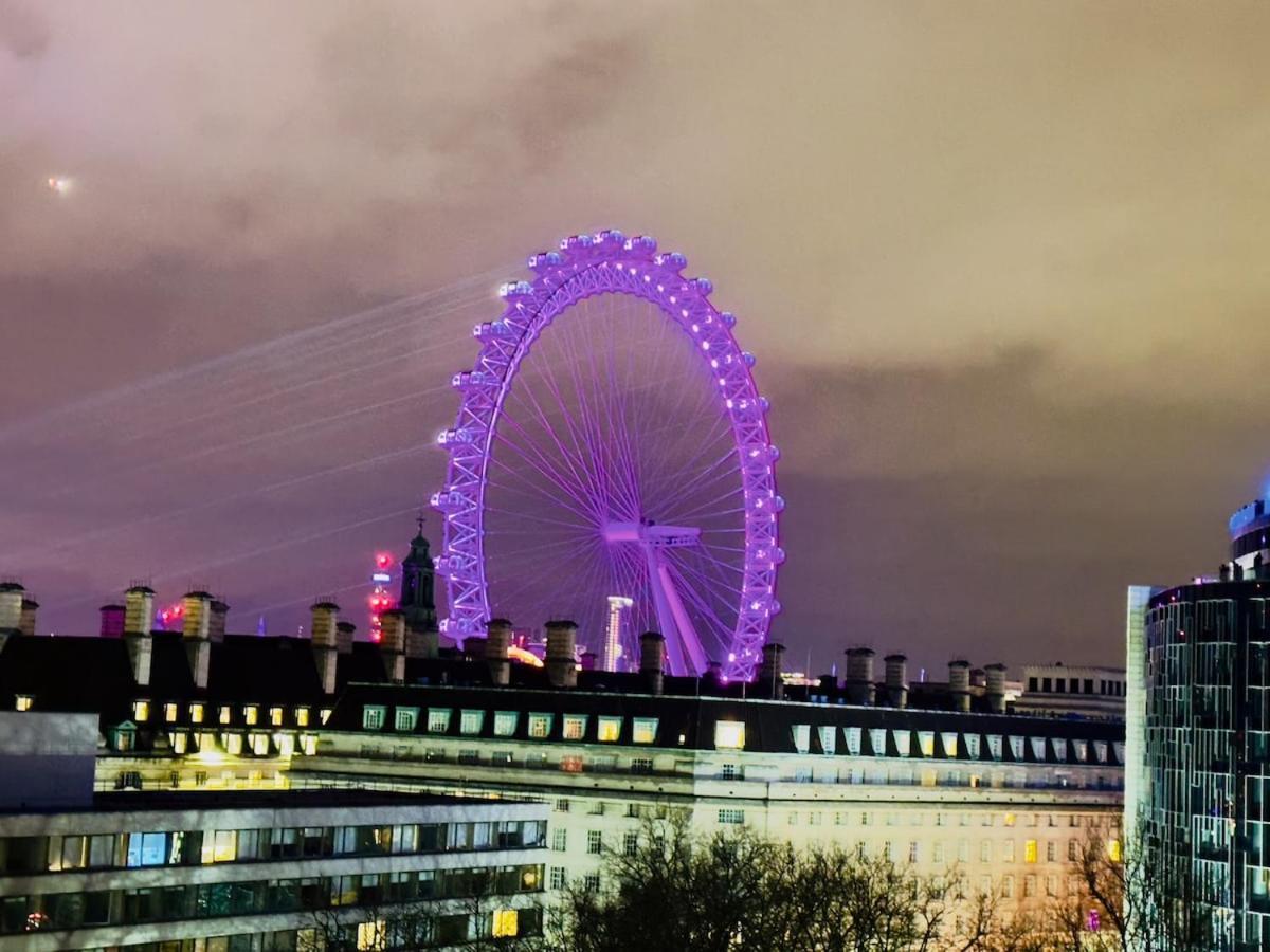 Apartment Prime Location By Eye - Direct View - Entire Flat For 3 Adults & 1 Child London